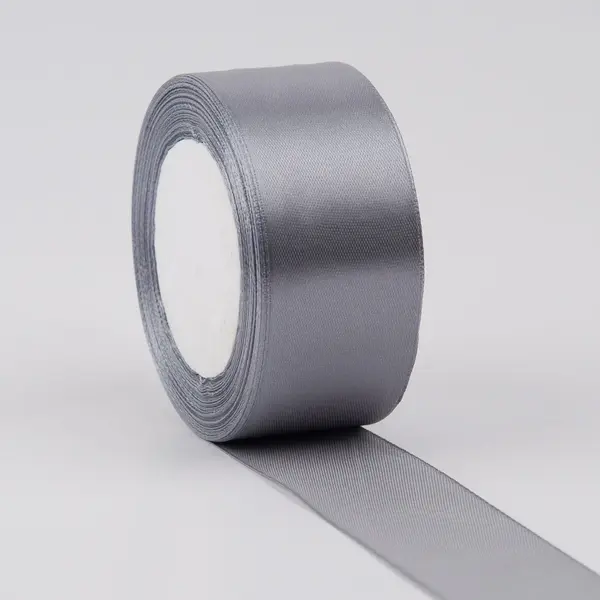 Panglica din satin pentru decorare, argintiu inchis, 22.5m x 2.5 cm