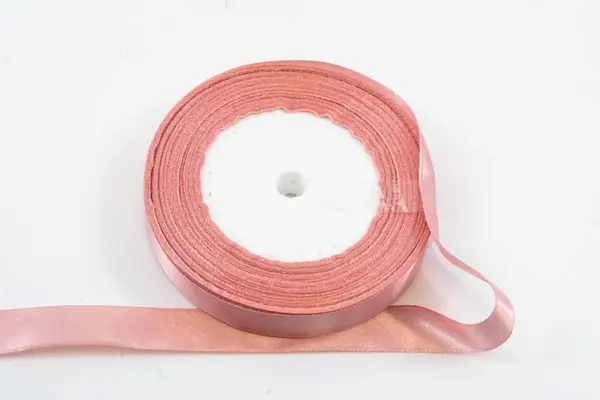 Panglica din satin pentru decorare, roz prafuit, 22.5m x 1.5 cm