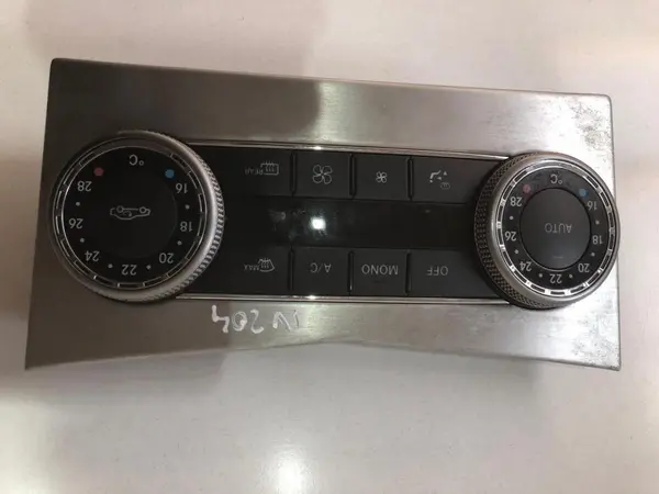 Panou comanda ac a2049002103 Mercedes GLK Class (2008->) [X204]