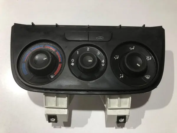 Panou comanda aer conditionat Opel Combo (2012-2017)