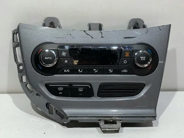 Panou comanda clima BM5T-18C612-CJ Ford Focus 3 (2011-2015)