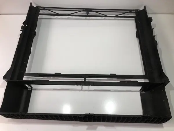 Panou frontal 10519311 Land Rover Range rover vogue L322 (2002-2009) 4.6 benzina