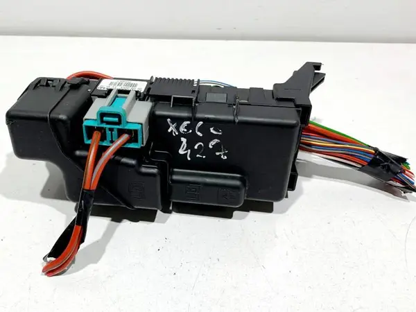 Panou / tablou sigurante DPN1-3800159-HWB Volvo V60 facelift (2013-2018) 2.4 d5 D5244T15 215 cp