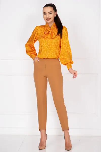 Pantaloni dama office bej conici cu tiv asimetric