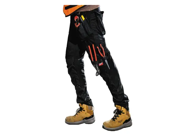 Pantaloni de lucru Milwaukee FREEFLEX Mobility, marimea 56, negru, 4932498196