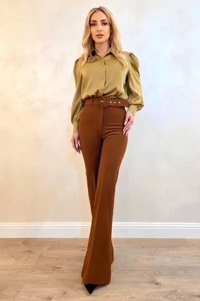 Pantaloni office VELLAR, croiala slim evazat si curea asortata, MARO
