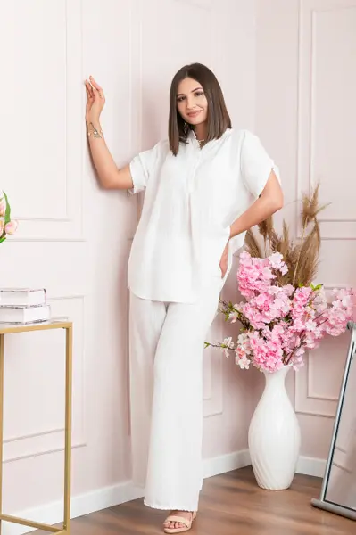 Pantaloni palazzo Athena cu talie elastica si insertii argintii - Alb