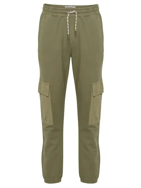 Pantaloni sport barbati
