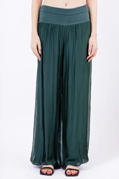 Pantaloni verde inchis din matase si vascoza,, tip salvari