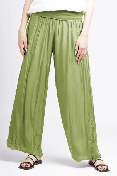 Pantaloni verde oliv din matase si vascoza, tip salvari
