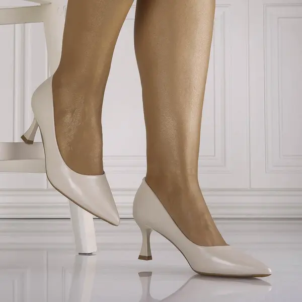 Pantofi dama Bej din Piele Ecologica Ricardia