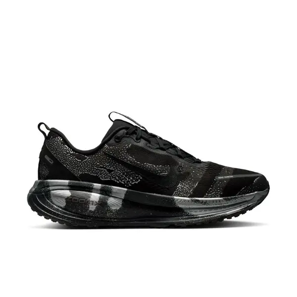 Pantofi sport Nike NIKE VOMERO 18 DSRPT
