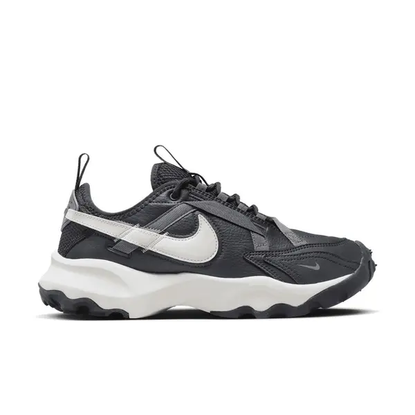 Pantofi sport Nike W TC 7900