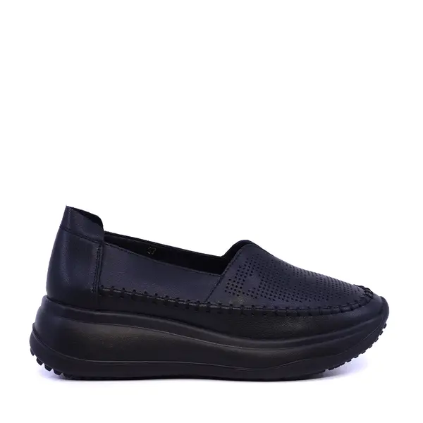 Pantofi tip slip on femei Benvenuti negri din piele 3749DPF011N