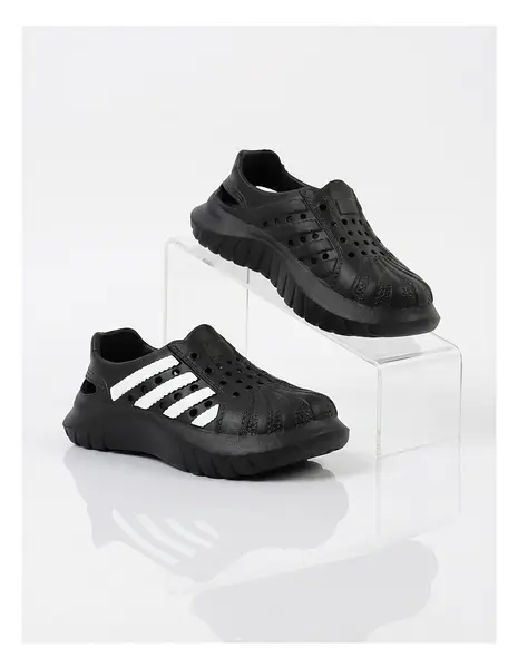 Papuci spuma usori, stil adidas, negru