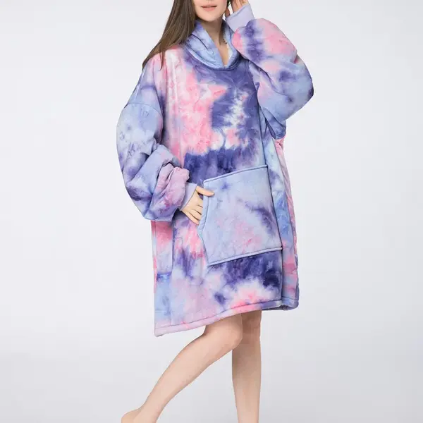 Patura-hanorac cu gluga, confortabila, calduroasa si pufoasa Huggle Hoodie