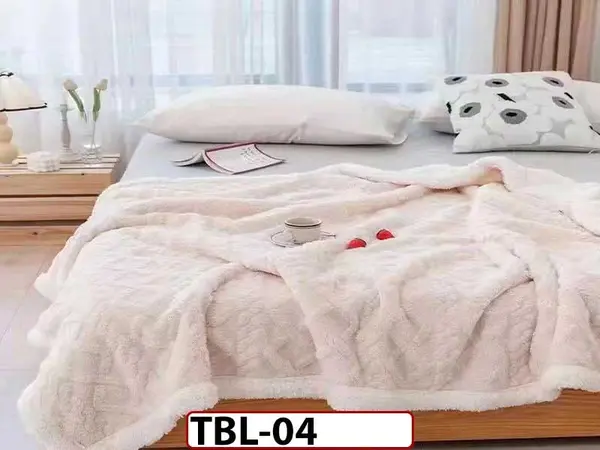 Patura Pufoasa Cocolino cu Blanita pentru pat dublu TBL04