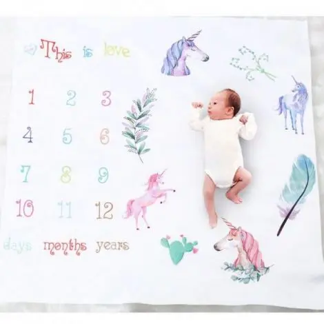 Paturica Milestone subtire pentru fotografii memorabile Unicorni
