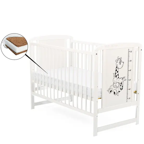 Patut din lemn bebe, 120x60 cm, Din lemn de pin si mdf, Stabil si rezistent, Inaltime saltea reglabila pe 3 nivele, Laterala cu 3 bete detasabile, EN716-1, EN716-2, Alb, Babyneeds, Timmi Girafa + Saltea 10 cm