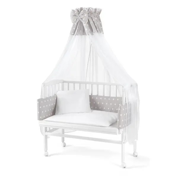 Patut pentru copii 2in1, 90 cm x 55 cm, lemn de fag, Alb, vopsea certificata, roti blocabile, laterala detasabila, co-sleeping, Saltea inclusa, Aparatoare laterala din bumbac, Baldacin cu Suport Metalic, Waldin, Equipment Gri, S81