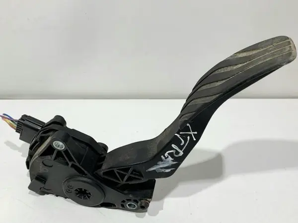 Pedala acceleratie 180024BA0B Nissan X-Trail 3 (2014-2017) [T32] 1.6 dci R9M