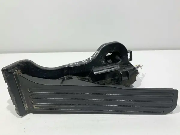 Pedala acceleratie 1K1721503AT Skoda Superb 2 (2008-2013) 1.6 tdi CAY