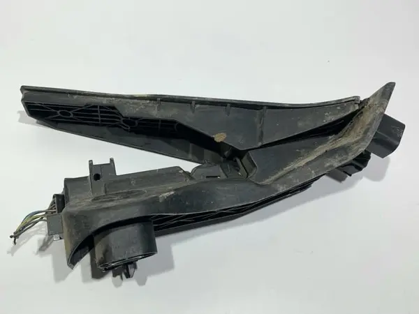 Pedala acceleratie 1K1721503P Skoda Octavia 2 facelift (2008-2013) 1.6 tdi CAYC