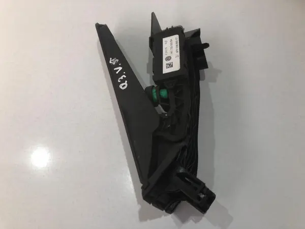 Pedala acceleratie 1k1723503ba Volkswagen Tiguan (2007-2011) 2.0 tdi CFGC