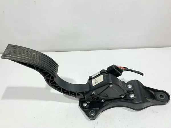 Pedala acceleratie 32726-2B100 Hyundai Santa Fe 2 (2006-2012)