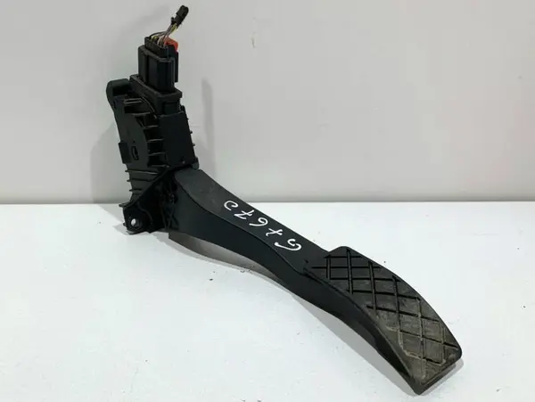 Pedala acceleratie 5Q1723503J Volkswagen Touran 2 (2015-2023) 1.6 tdi DGTE