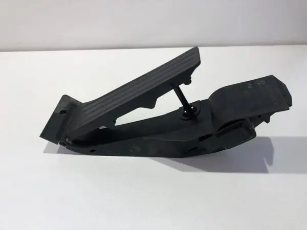 Pedala acceleratie 6766930 BMW Seria 3 (2005-2012) [E90]