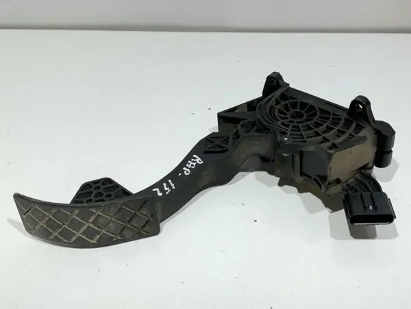 Pedala acceleratie 6C1721503D Skoda Rapid (2012-2017) 1.4 tdi CUSB