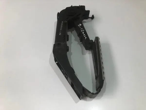 Pedala acceleratie a2203000304 Mercedes S-Class (2005-2009) [W221]