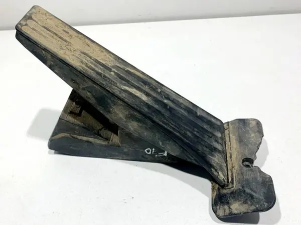 Pedala acceleratie BMW Seria 5 (2010-2017) [F11] 3.0d N57d30A