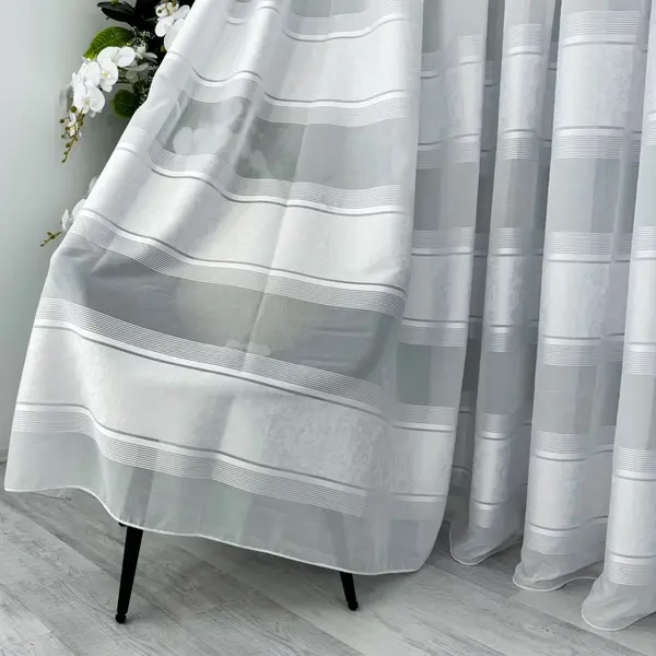 Perdea Cristal tip IN plin, Alb, model gheata, 140cm latime x 260cm inaltime, cu rejansa pt bara