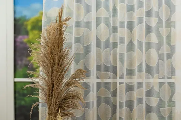 Perdea cu rejansă Domino crem T01 – Model geometric modern