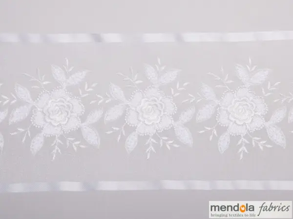 PERDEA CU REJANSA MENDOLA LIRA ALB T01