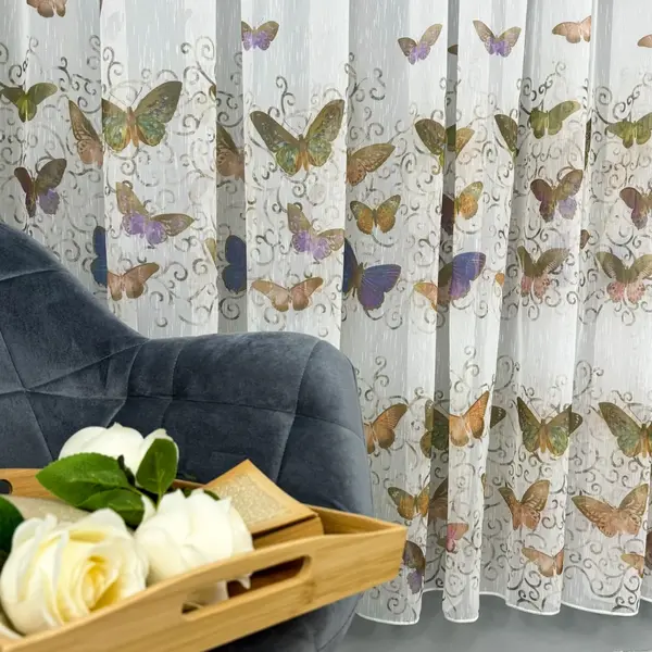 Perdea pentru Bucatarie tip IN imprimat, Alb cu fluturi, 100cm latime x 200cm inaltime, cu rejansa pt bara