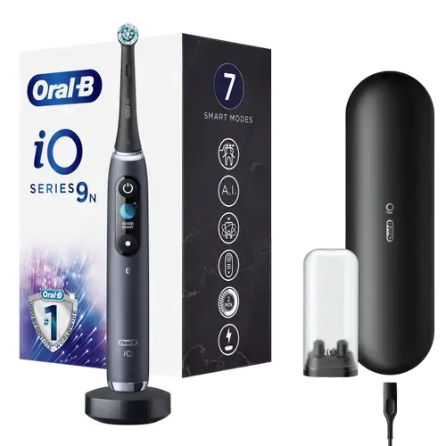 Periuta de dinti electrica Oral-B iO9 cu Tehnologie Magnetica si Micro-Vibratii, Inteligenta artificiala, Display led, Senzor de presiune Smart, Timer vizibil, 7 moduri, 1 capat, Suport rezerve, Incarcator magnetic, Trusa de calatorie cu incarcator, Negr