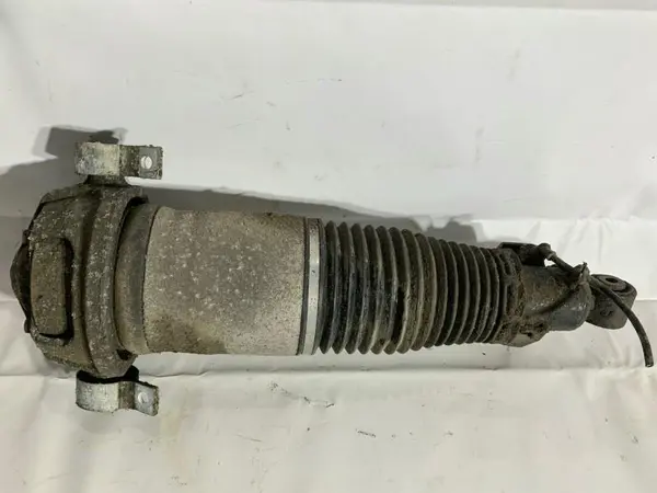 Perna de aer stanga spate 7L8616019C Porsche Cayenne (2010-2014)