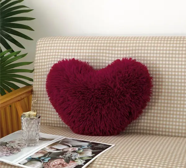 Perna Decorativa in forma de inima, Super Pufoasa, Cocolino