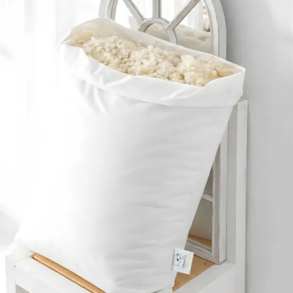 Perna Lana Merino 100% LanaWool 40x40 cm Fermitate Medie 300 g Exterior Bumbac OekoTex Clasa 1 cu Fermoar, Crem 40x40 cm, Crem, Mediu - Moale 300g