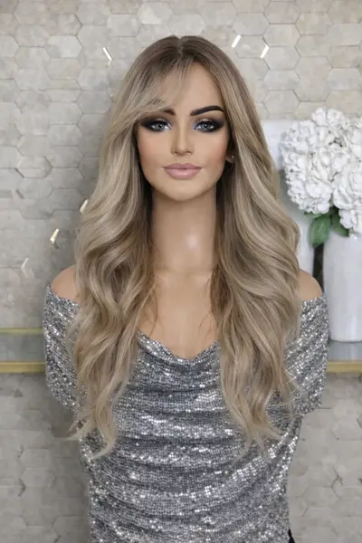 Peruca Julianne Cu Dantela Premium