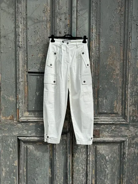 Pinko Pantaloni cargo albi - 26