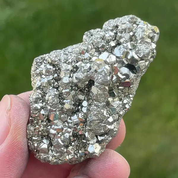 Pirita Peru piatra bruta model 2