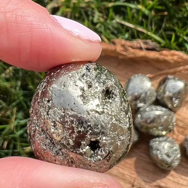 Pirita piatra rulata mini model 1