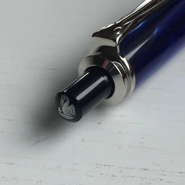 Pix Pelikan Classic K205 blue marbled, argintiu lucios