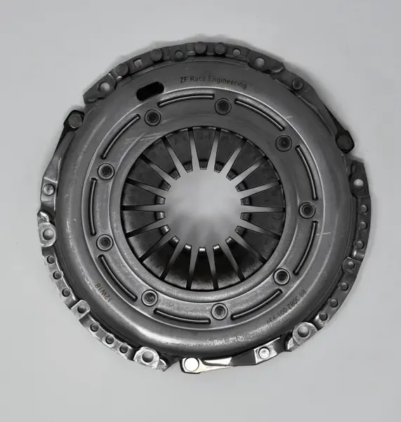 Placa presiune ambreiaj (240mm, versiune intarita) potrivit AUDI A4 B6, A4 B7, A6 ALLROAD C6, A6 C6 2.7D 3.0D 4.2 03.03-08.11