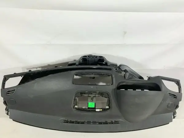 Plansa bord 681008137R Renault Megane 3 facelift (2012-2016)