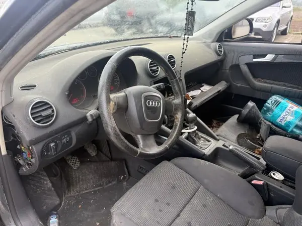 Plansa bord Audi A3 (2003-2008) [8P1]